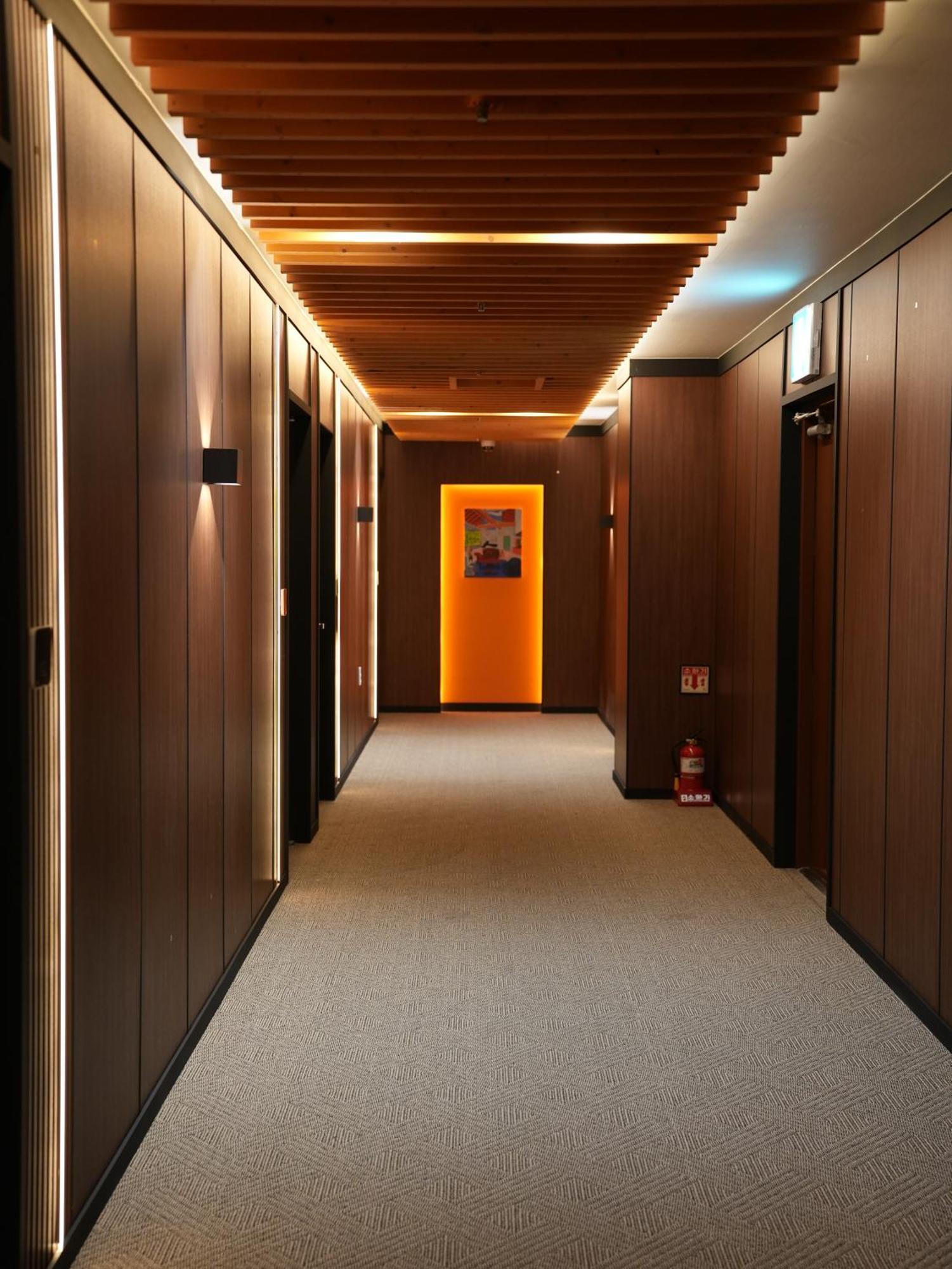 Hotel Icc Daejeon Exteriör bild